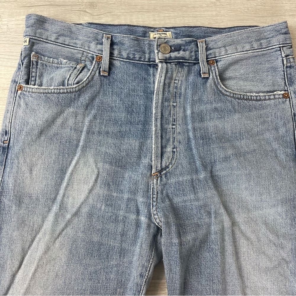 Citizens of Humanity Liya High Rise Classic Fit Crop in Torn, 28 - Picture 11 of 16
